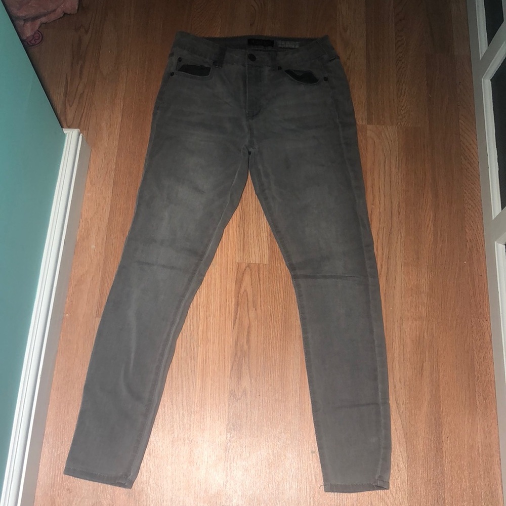 Gray high waisted jeggings